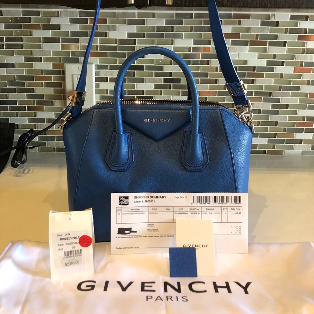 Givenchy Small Antigona Satchel